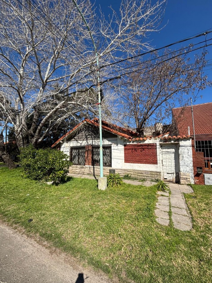 Casa a reciclar en barrio Constitucion. Mar del Plata.