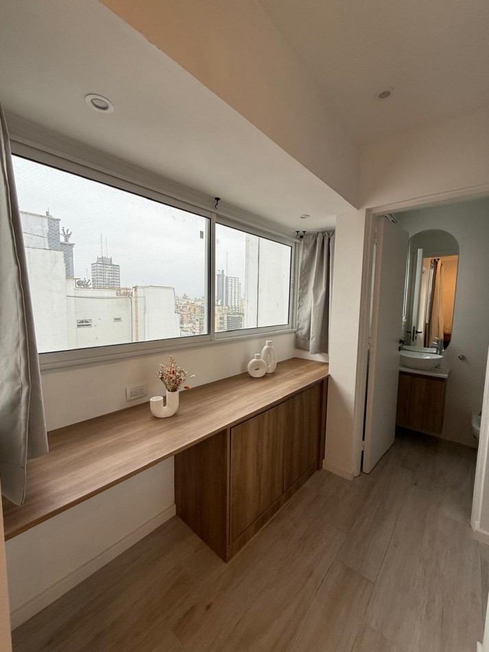 Tres ambientes a la calle. Mar del plata.