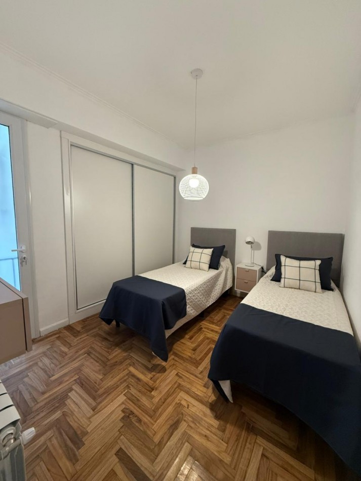 Tres ambientes con cochera, vista al mar. Mar del Plata