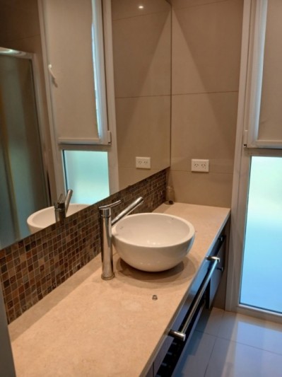 Rumenco, casa 5 ambientes. Dos plantas. Barrio Cerrado. 