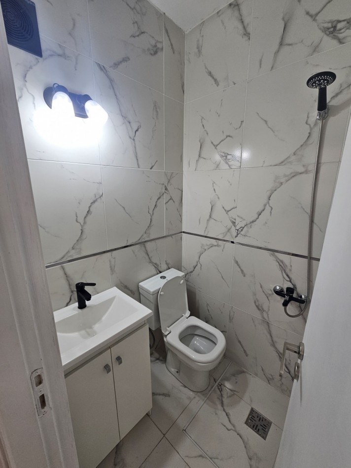 Venta. Depto un ambiente. Centro. Mar del Plata.