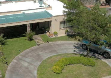 Casa 5 ambientes con piscina climatizada. Arenas del Sur. Mar del Plata