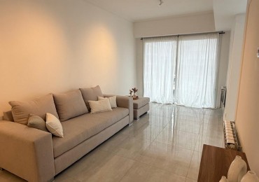 Tres ambientes a la calle. Mar del plata.